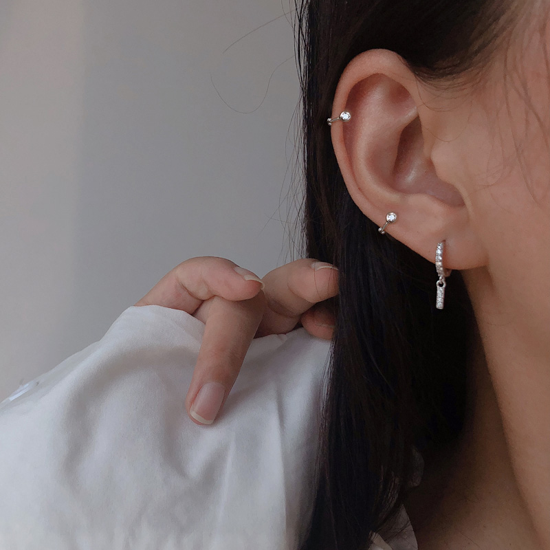 简约单钻小耳扣睡觉不用摘s925纯银耳骨圈 个性迷你双耳洞耳环女