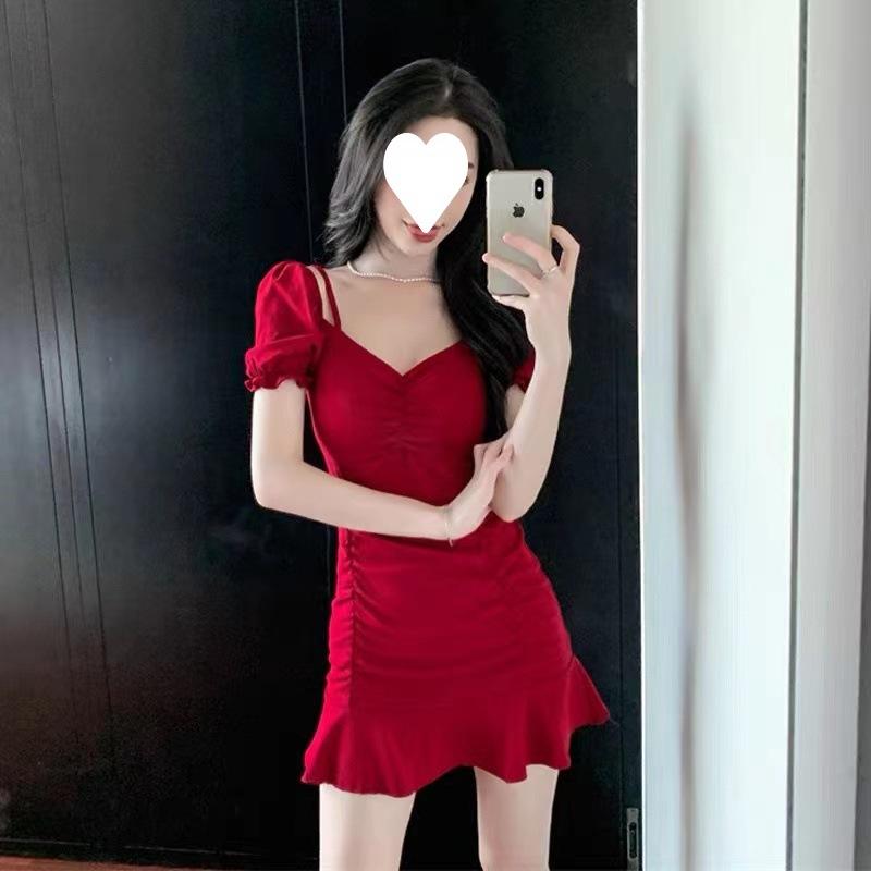 一字领连衣裙修身泡泡袖褶皱包臀吊带裙子气质小个子短裙女夏