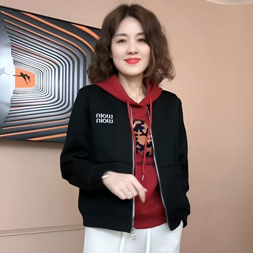 诗雨韩舍女装加厚棒球外套