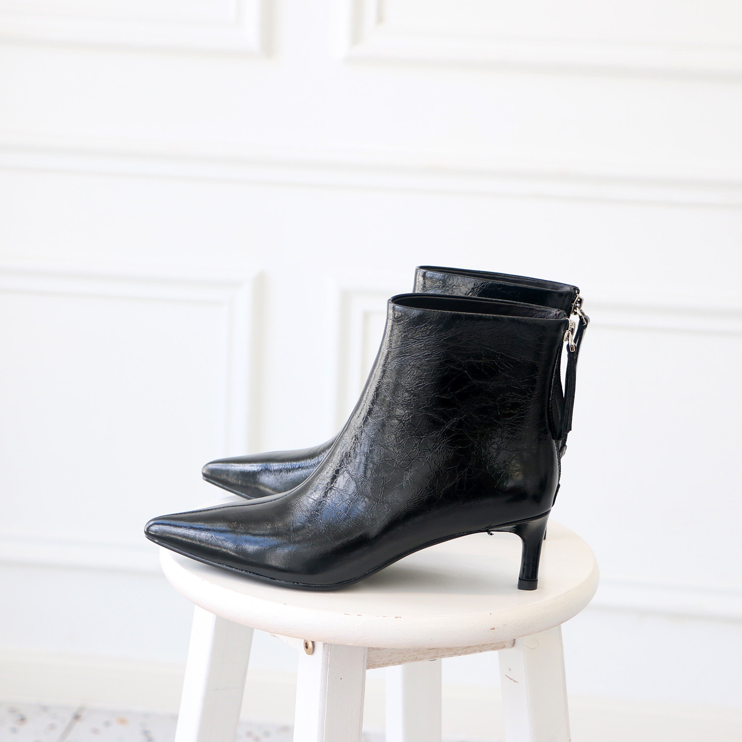 欧美时尚2025年秋冬季新款真皮高跟鞋女细跟尖头油蜡羊皮低跟短靴,女鞋,时装靴,淘宝优惠券,粉丝福利购,淘宝优惠卷