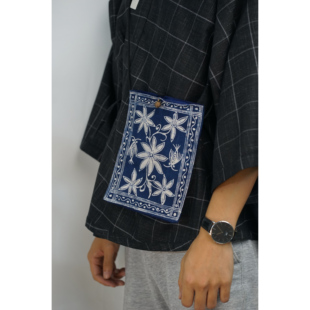 手工蜡染扎染小包斜挎非遗手机包民族风贵州特色民族风花鸟鱼蝶