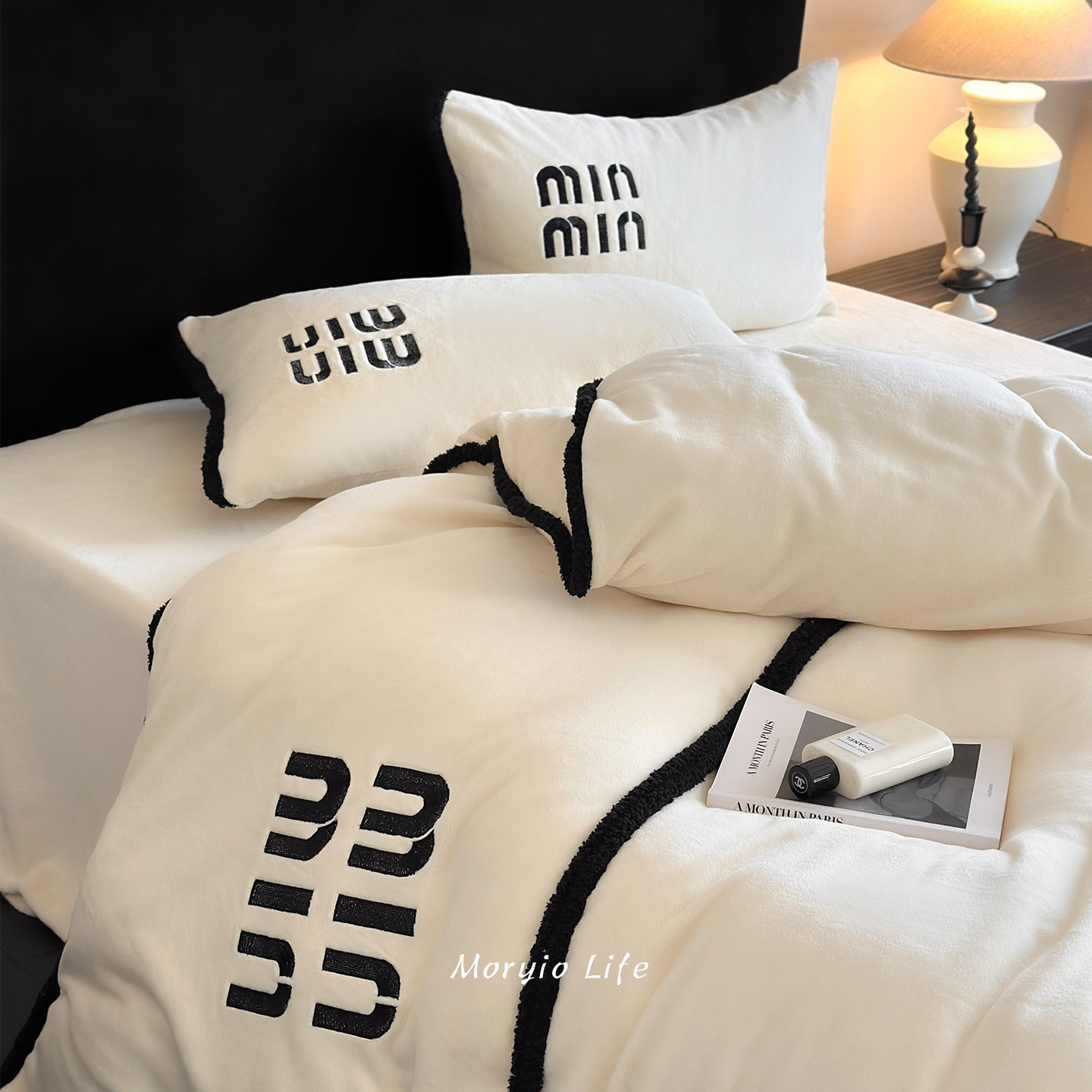 木悠简约轻奢字母刺绣保暖牛奶绒四件套珊瑚绒秋冬加厚被套床单式