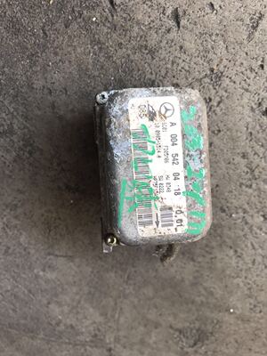 171奔驰SLK200 SLK350 SLK280 SLK300 SLK55偏航率加速度传感器