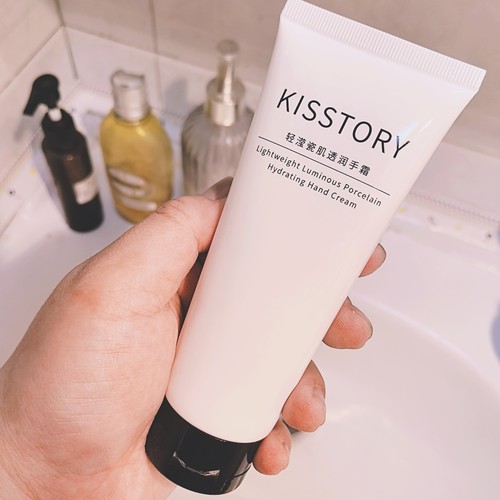 kisstory 夏季版577着哩轻滢瓷肌透润手霜护手霜30g/100g/300g