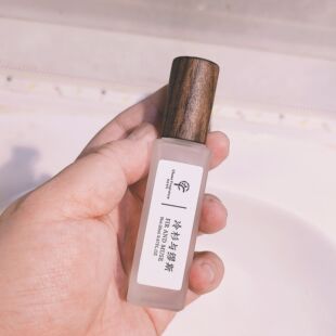 狂恋苦艾 冷杉与缪斯香氛  馥奇调香氛20毫升