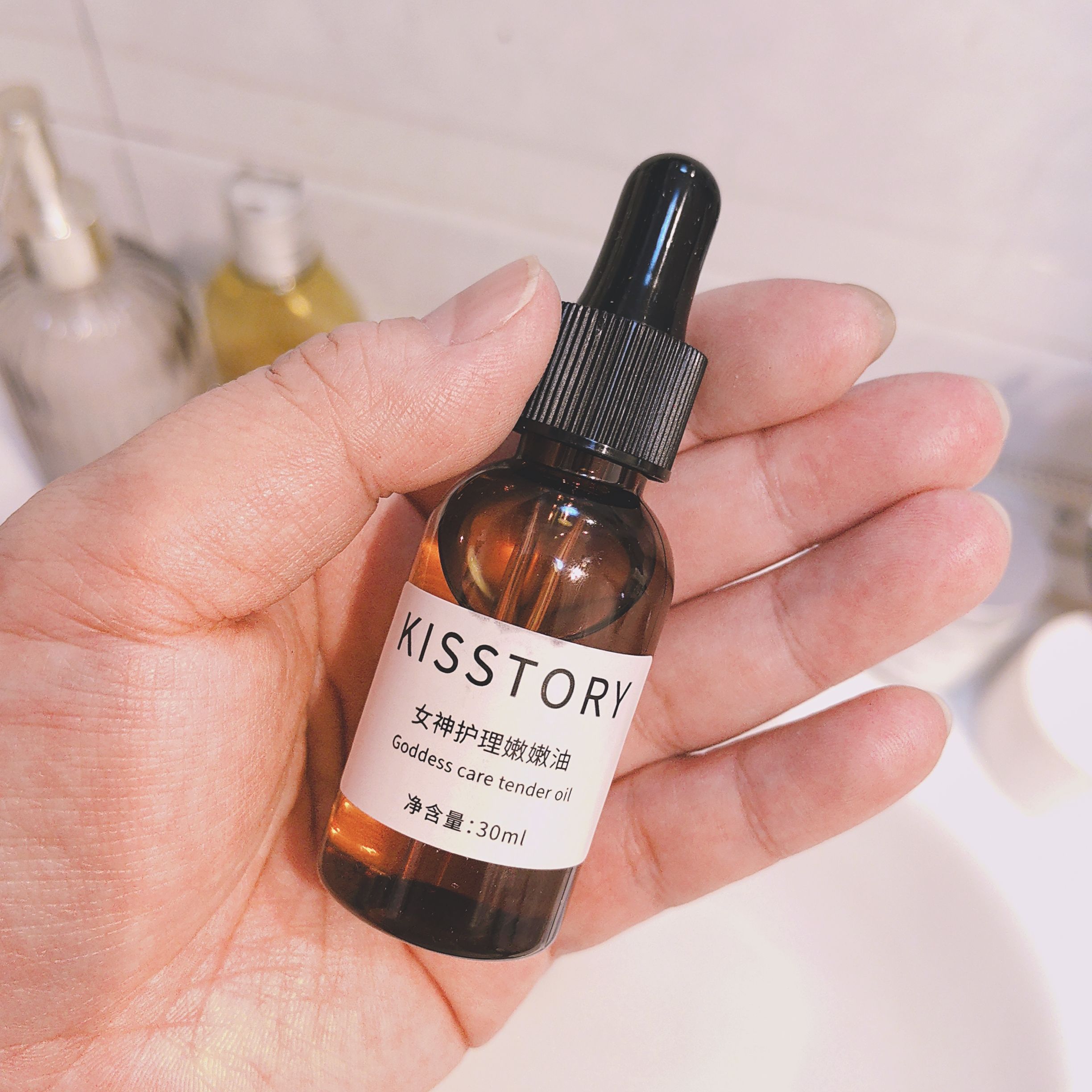 kisstory  女神护理嫩嫩油私护精油私密精油30ml/100ml