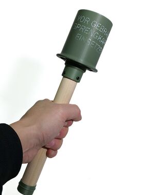 【德国M24】德国二战M24木柄手榴弹仿真模型摆件【不带字体】