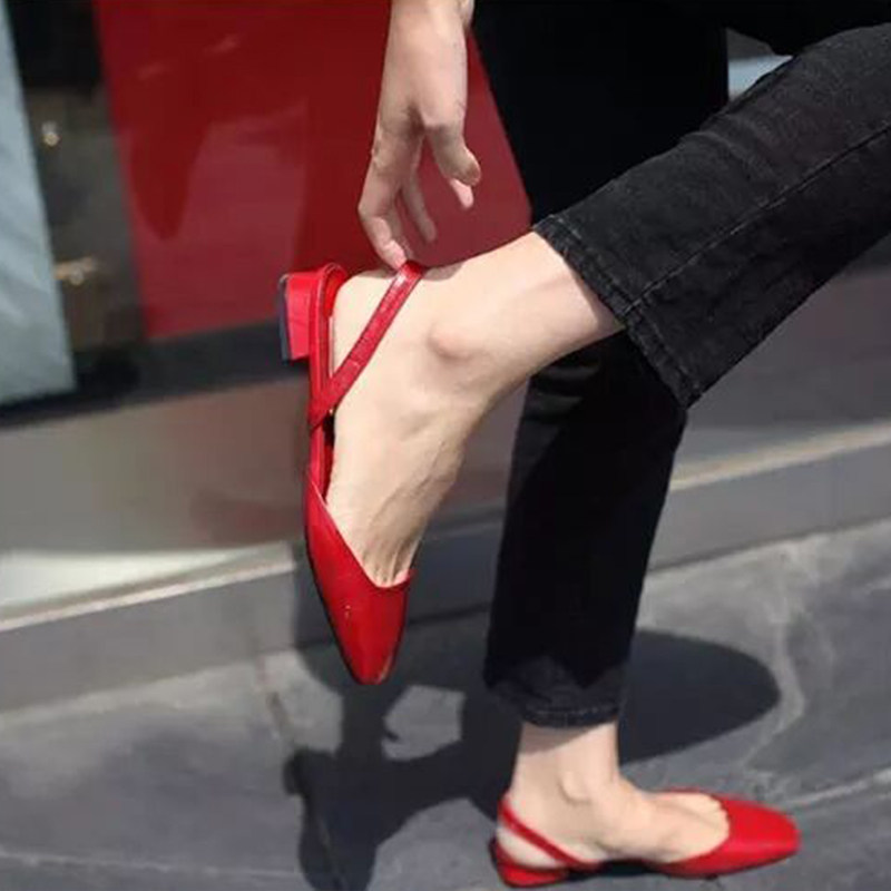 女鞋2019新款韩版方头平底包头凉鞋平跟学生复古百搭浅口女鞋单鞋在类目 女鞋, 凉鞋中 - 来自Buy2taobao.com提供专业的淘宝代购服务