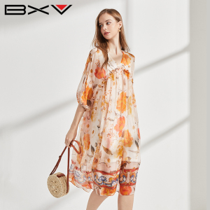 BXV印花真丝连衣裙女中长款2026春夏新款度假风系带花色桑蚕丝潮