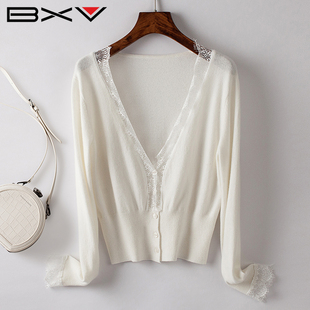 BXV蕾丝边针织衫女短款2025春季新款羊毛衫时尚开衫深V领薄上衣潮