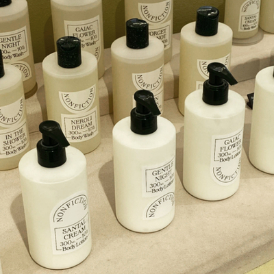 保税直发 NONFICTION络斐诗身体乳300ml小众木质香滋润好吸收留香