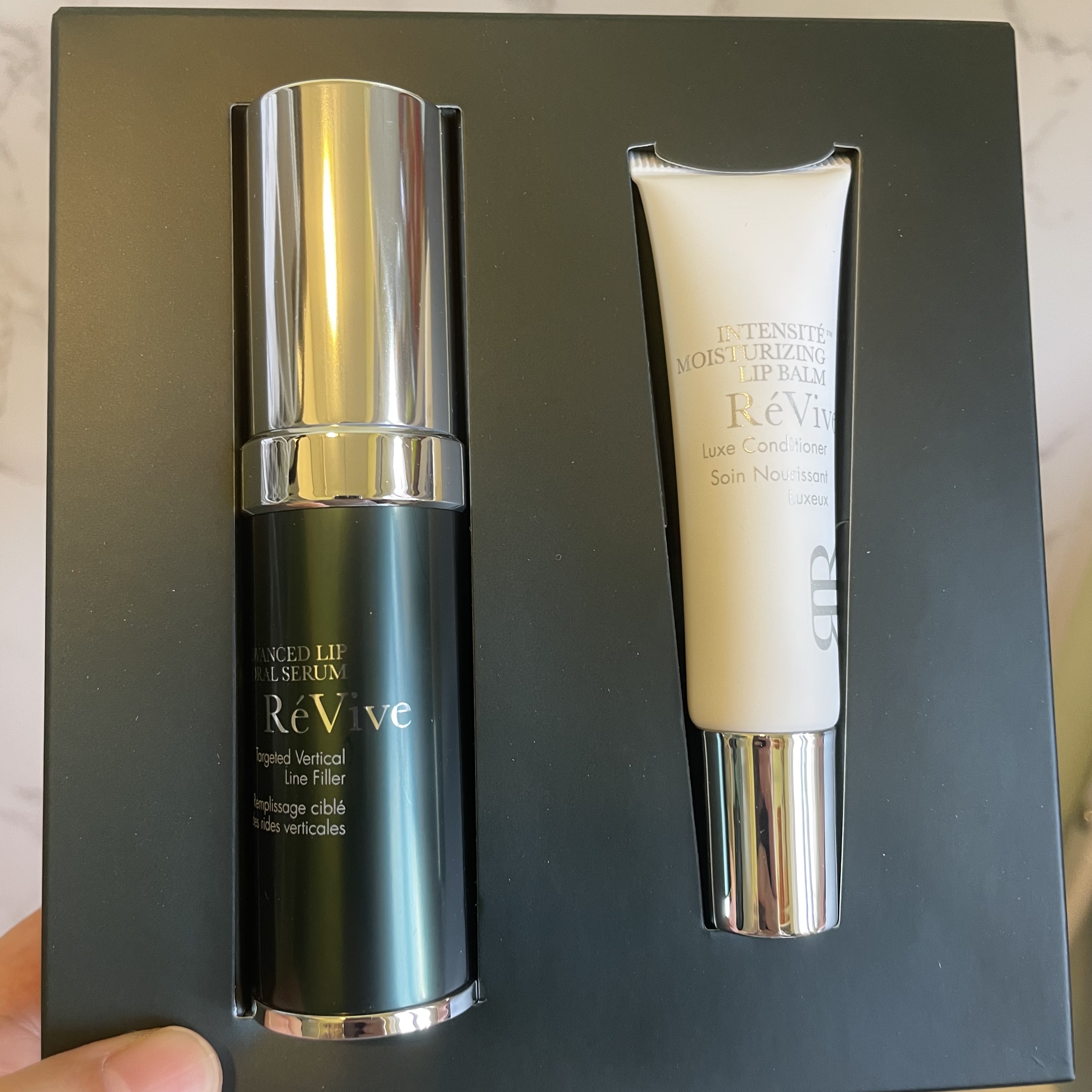 利维肤 revive RE VIVE 唇部精华 润唇膏 套装滋润修护
