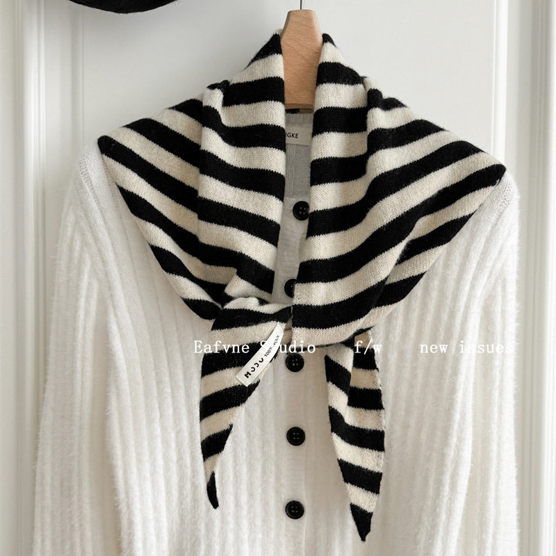 Mrakeai Kyyds MK秋冬季条纹针织男女通用保暖围巾个性时尚潮流款