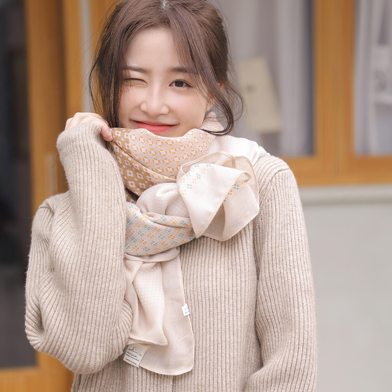 围巾女春秋薄款气质学院风百搭复古格子纱巾护颈保暖披肩棉麻丝巾