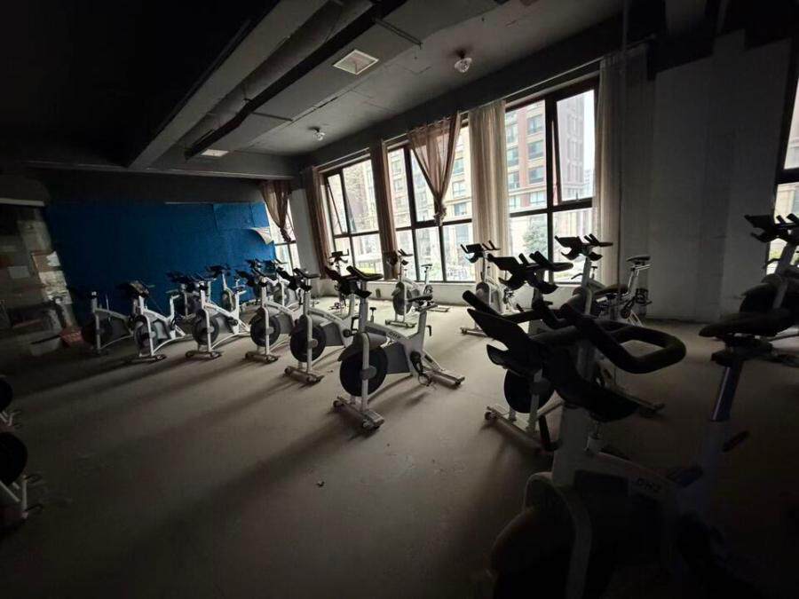 4月26日许昌市健身器材等设施网络拍卖公告