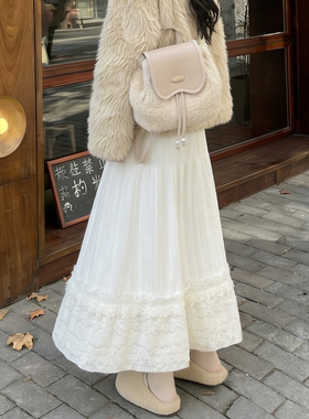 白色蕾丝半身裙女秋冬季高腰a字大摆长裙梨型身材遮胯针织蛋糕裙