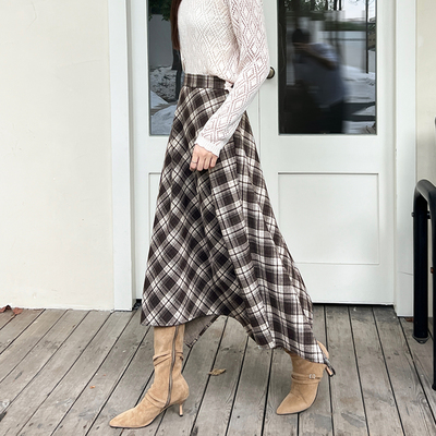 复古2026格纹秋季格子休闲半身裙新款梨形不规则显瘦高腰裙子长裙