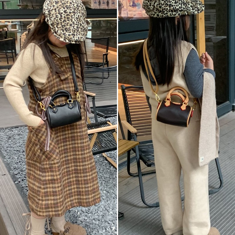 韩版高颜值儿童mini迷你洋气百搭手提枕头包新款小女孩小众配饰包