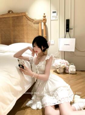 Tomoyois知世/梨白绘夏 刺绣花边甜美收腰小飞袖初恋小白裙蓬蓬裙