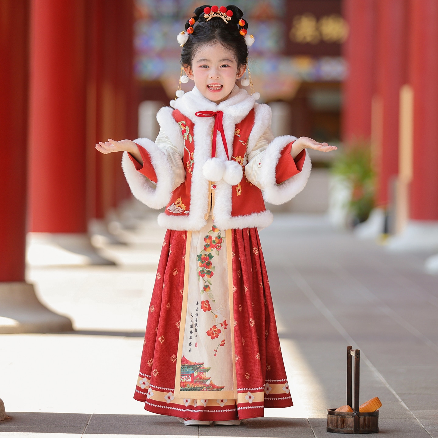 汉服女童冬季2025新款秋冬儿童国风冬装唐装女孩加厚古风超仙套装