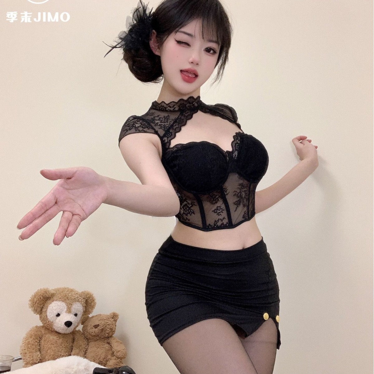 内衣宫廷风圆领蕾丝菱形性感镂空钢圈鱼骨修身露脐短款上衣女