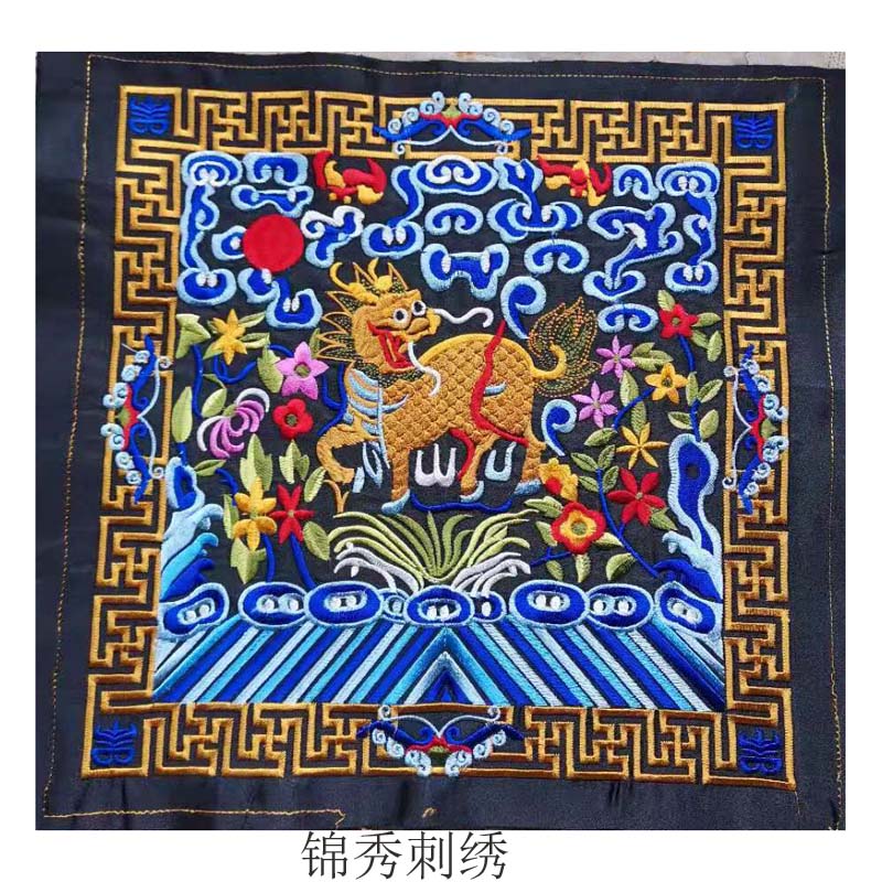 一品武官雄师补子刺绣手工