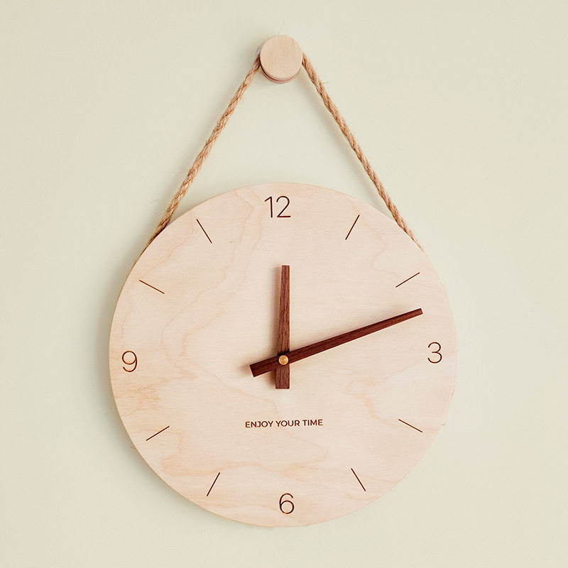 木制吊绳创意挂钟北欧日式热销钟表 家居客厅时钟装饰Wall Clock