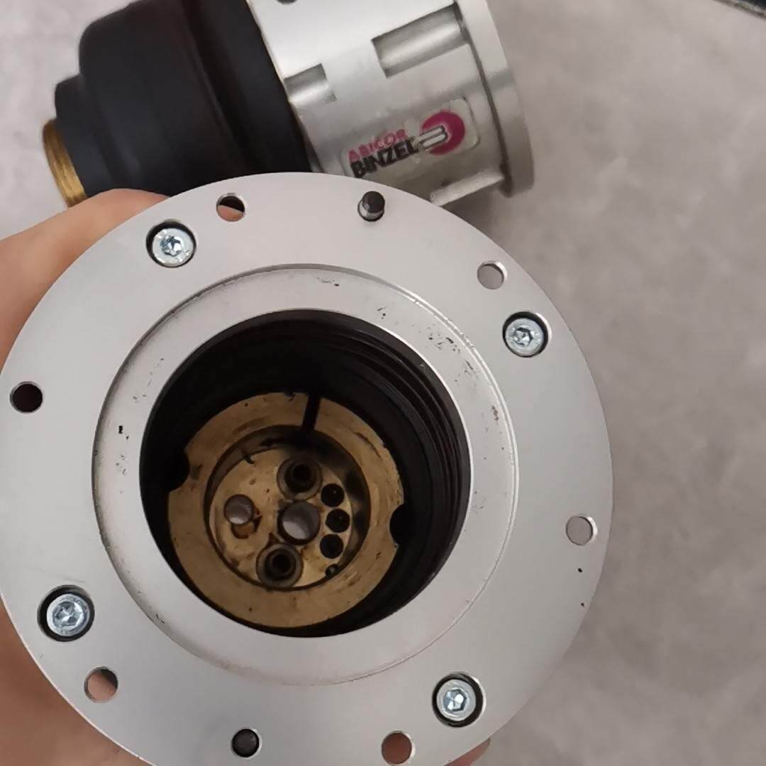 非标价宾采尔icat内置防碰撞传感器,2900一个,两个打包包邮.