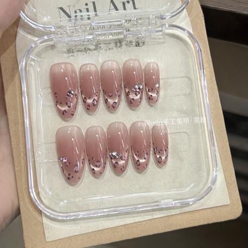Mmnail甜心豹纹穿戴甲2026新款腮红法式猫眼高级感手工定制美甲贴