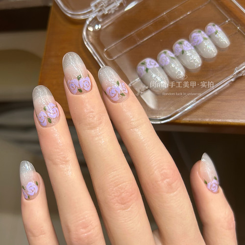 Mmnail油画玫瑰穿戴甲实拍手绘紫色细闪短款显白手工美甲贴建构甲