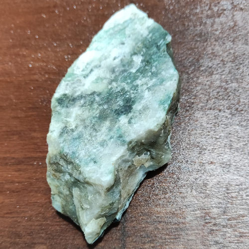 天然南阳独山玉原石毛料357克  天蓝料