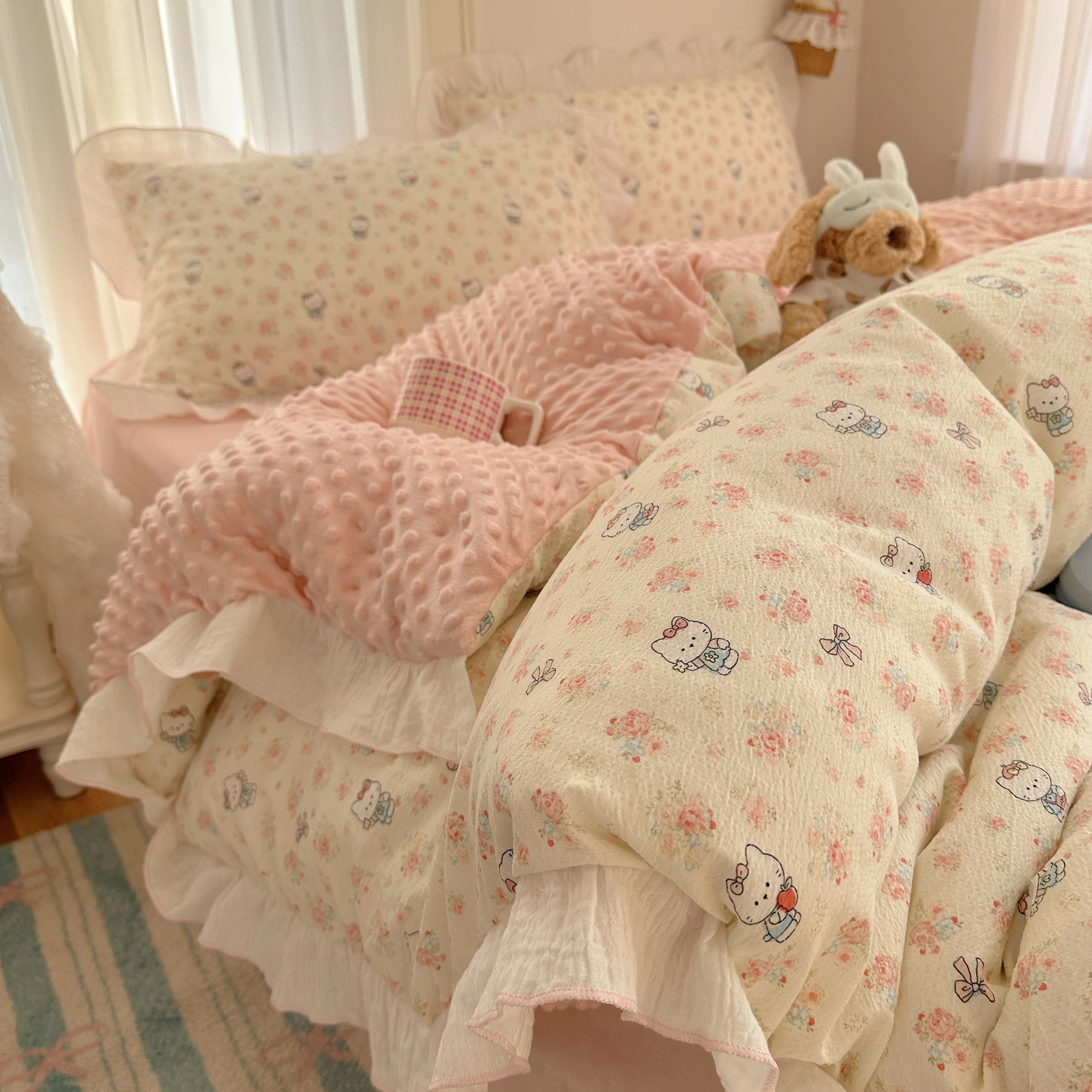 少女花边豆豆绒四件套卡通kt猫