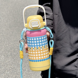 大容量吸管保温杯女生高颜值水杯子学生上学专用可斜跨便携式水壶