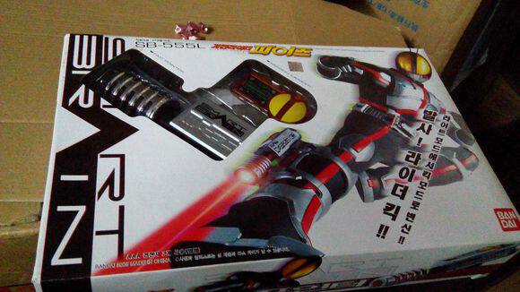 Bandai Genuine Masked Rider Kamen Rider 555faiz belt Kick equipment Toys DX New boxin the Play mode/Anime/Periphery/cos/Board games , Up/Mech model/Robot/Deformation class , Robot/Mech Finished/Deformation Series  category - from Buy2taobao.com to provide professional Taobao agent buy service