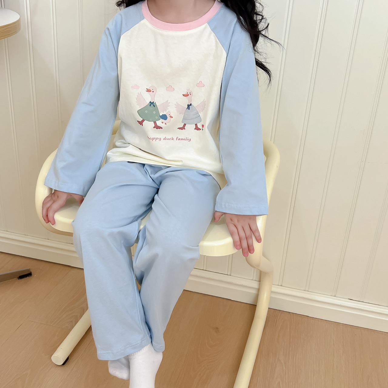 2025秋冬新品儿童纯棉家居服套装