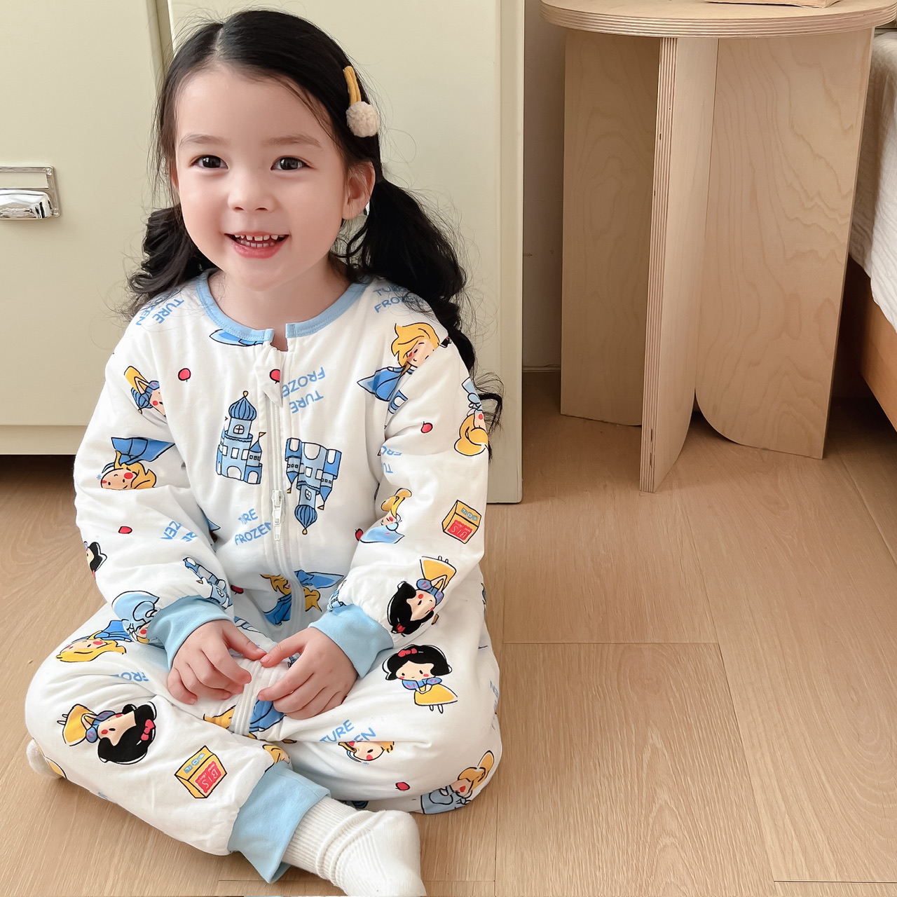 2025春季新品薄棉宝宝睡袋女童小公主防踢被男孩纯棉无骨连体睡衣