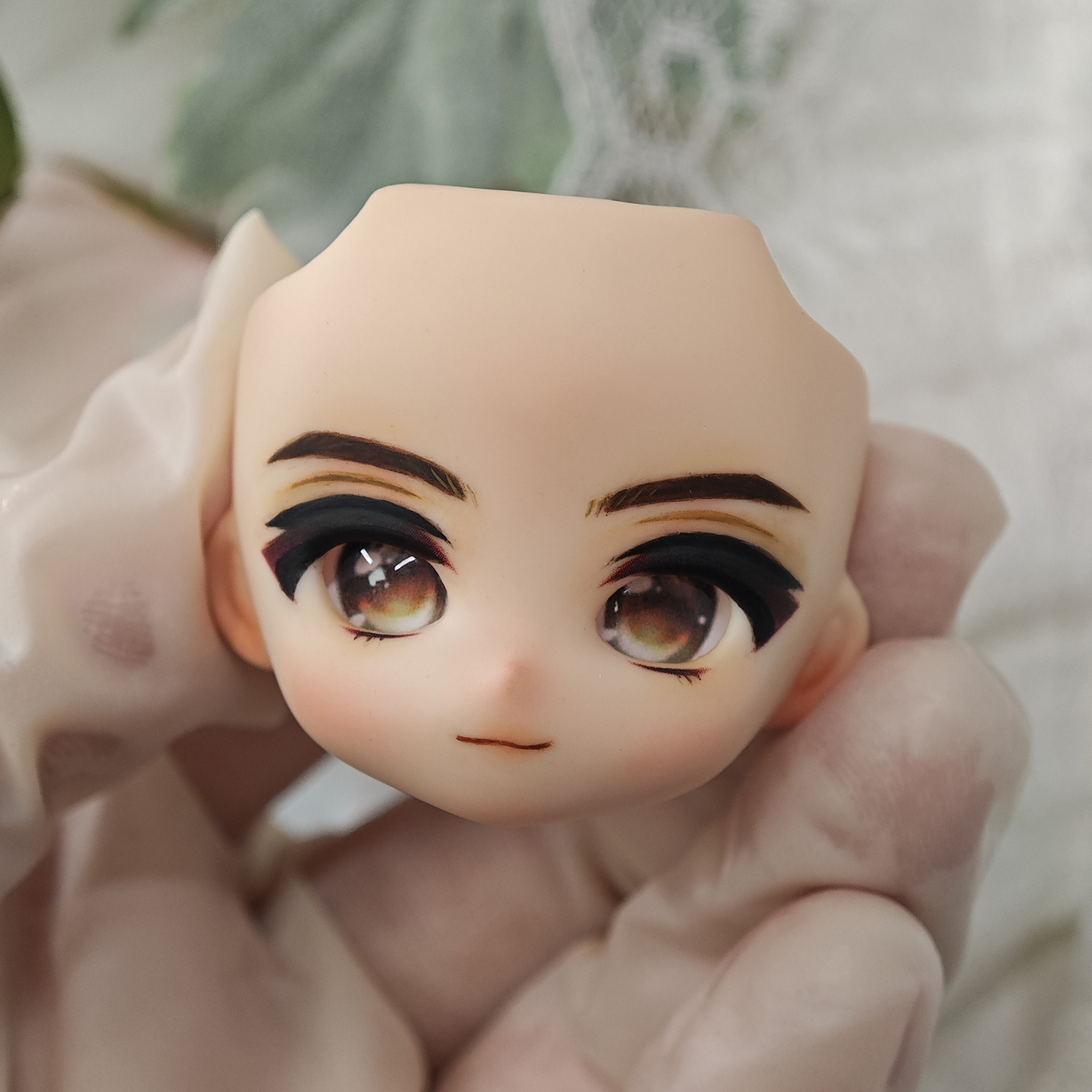 兔圆圆开眼带妆世界之外柏源