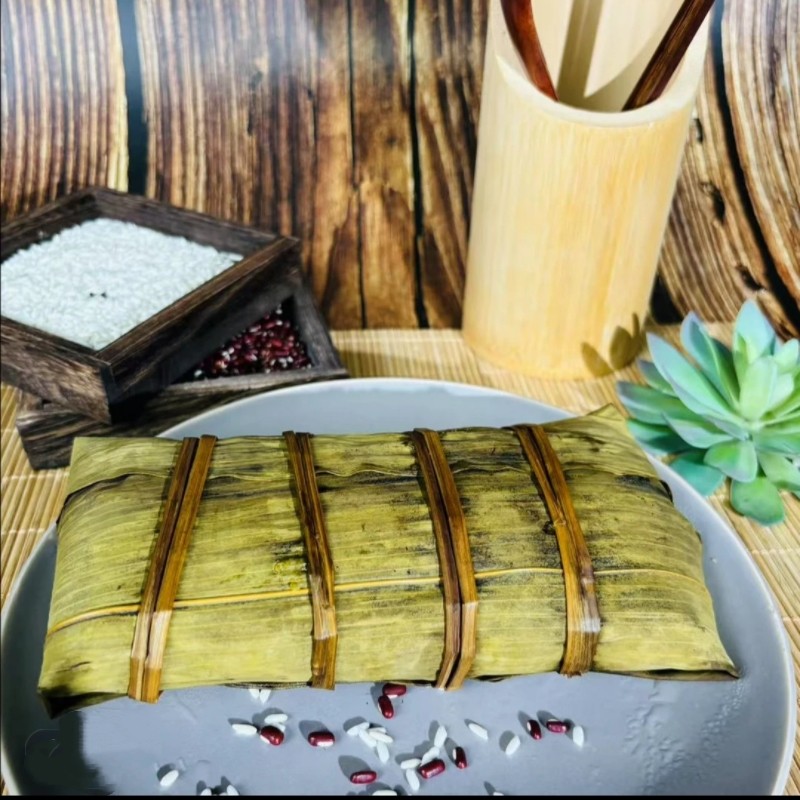 （灰水冰粽）湖南传统稻草灰碱水粽子灰水粑粑枕头粑粑