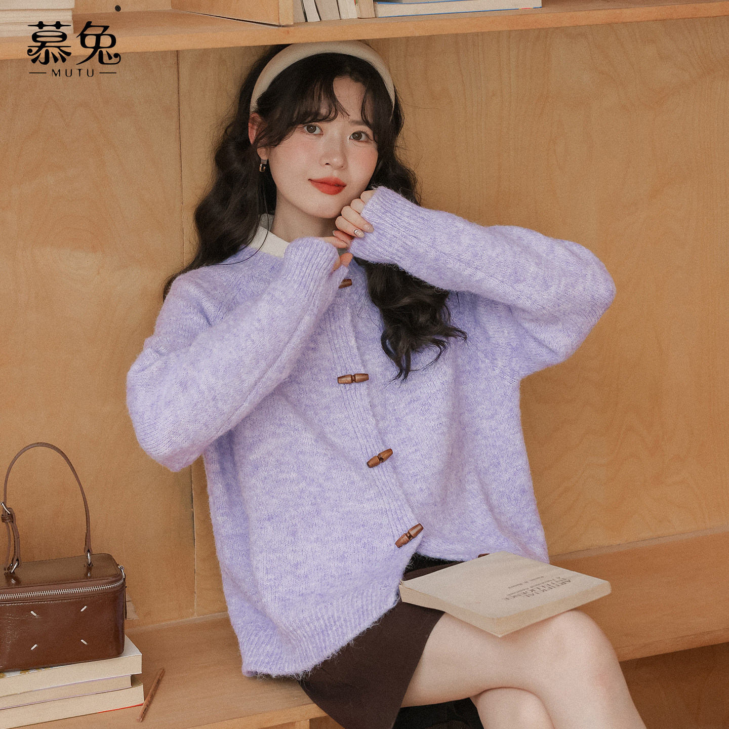 慕兔温柔风紫色圆领长袖毛衣开衫