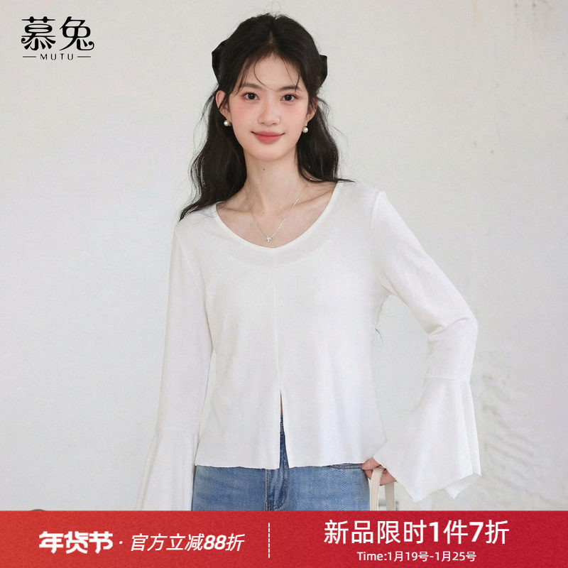 慕兔法式气质白色喇叭袖t恤女2026春季新款设计感小众v领长袖上衣,女装/女士精品,T恤,淘宝优惠券,粉丝福利购,淘宝优惠卷