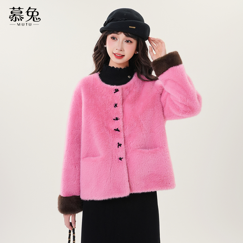 慕兔小香风皮毛一体外套