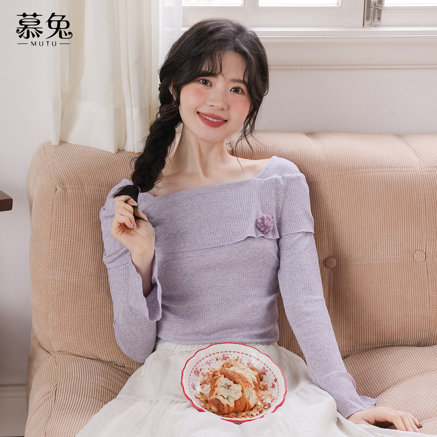 慕兔法式气质方领长袖针织衫