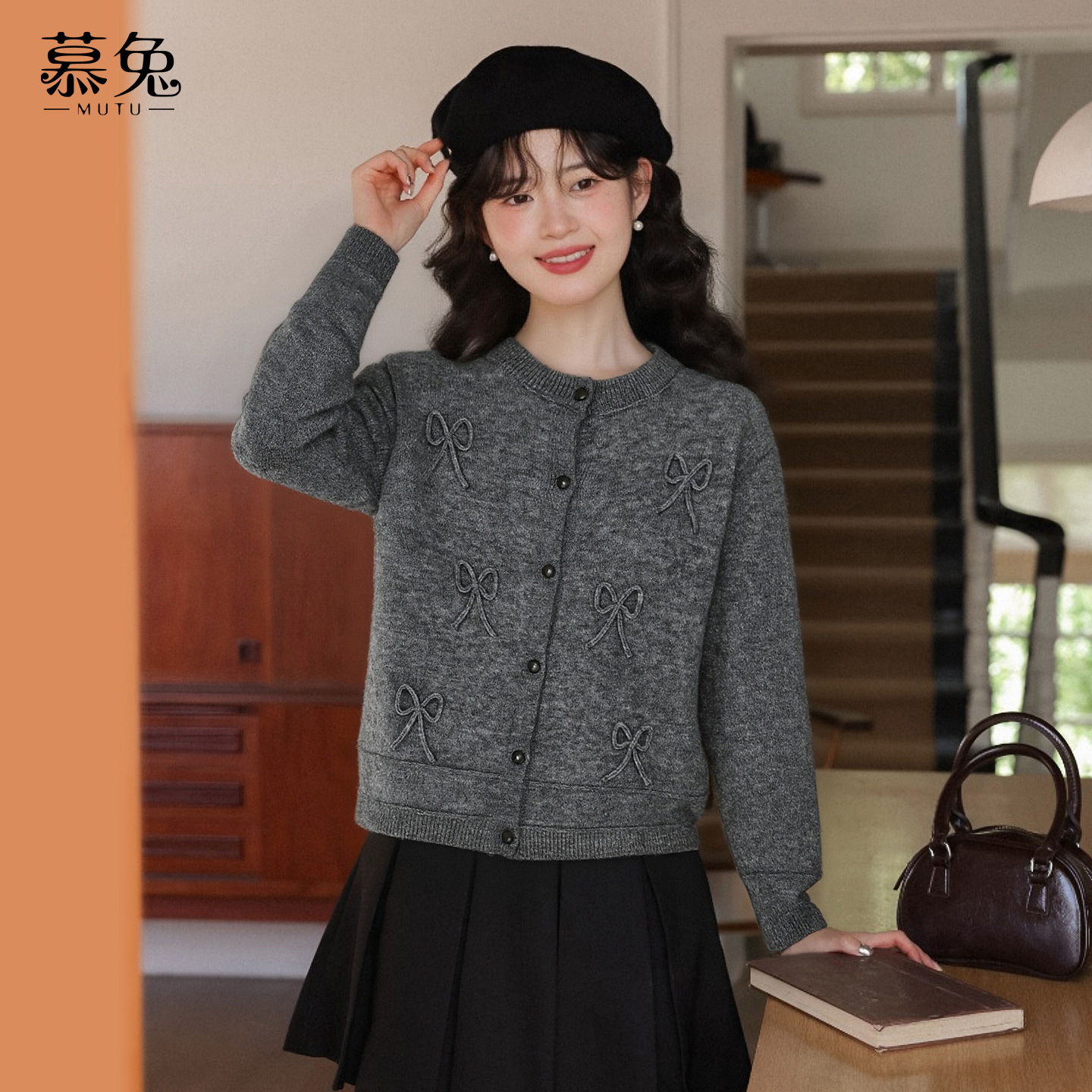 慕兔温柔风立体蝴蝶结毛衣开衫