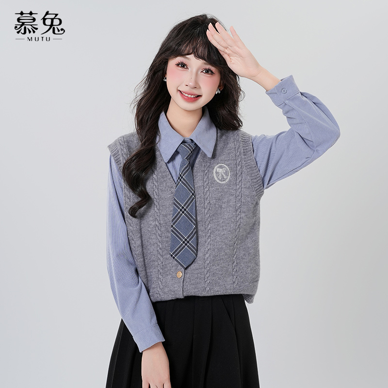 慕兔学院风衬衫马甲背心套装