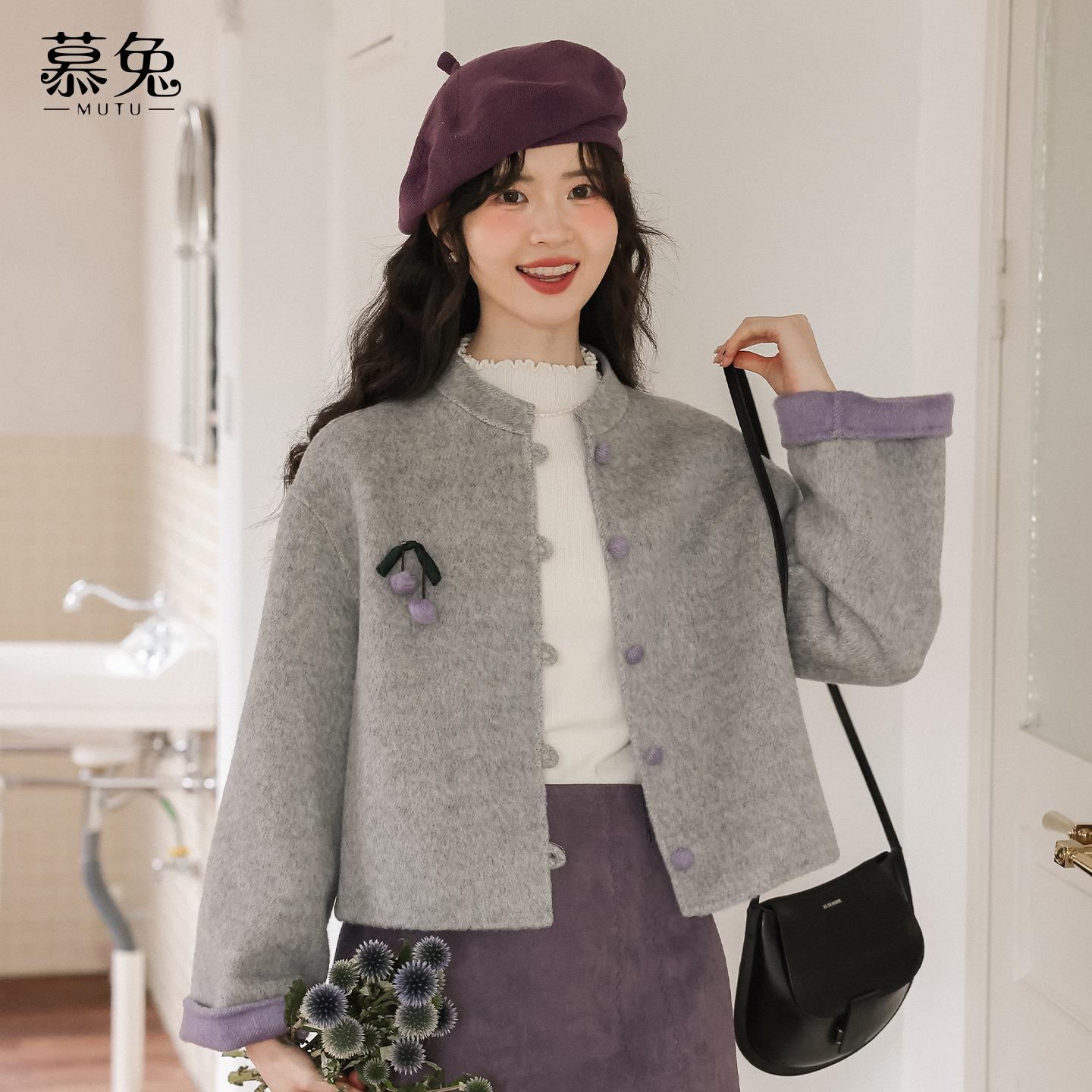 慕兔法式气质圆领毛呢外套