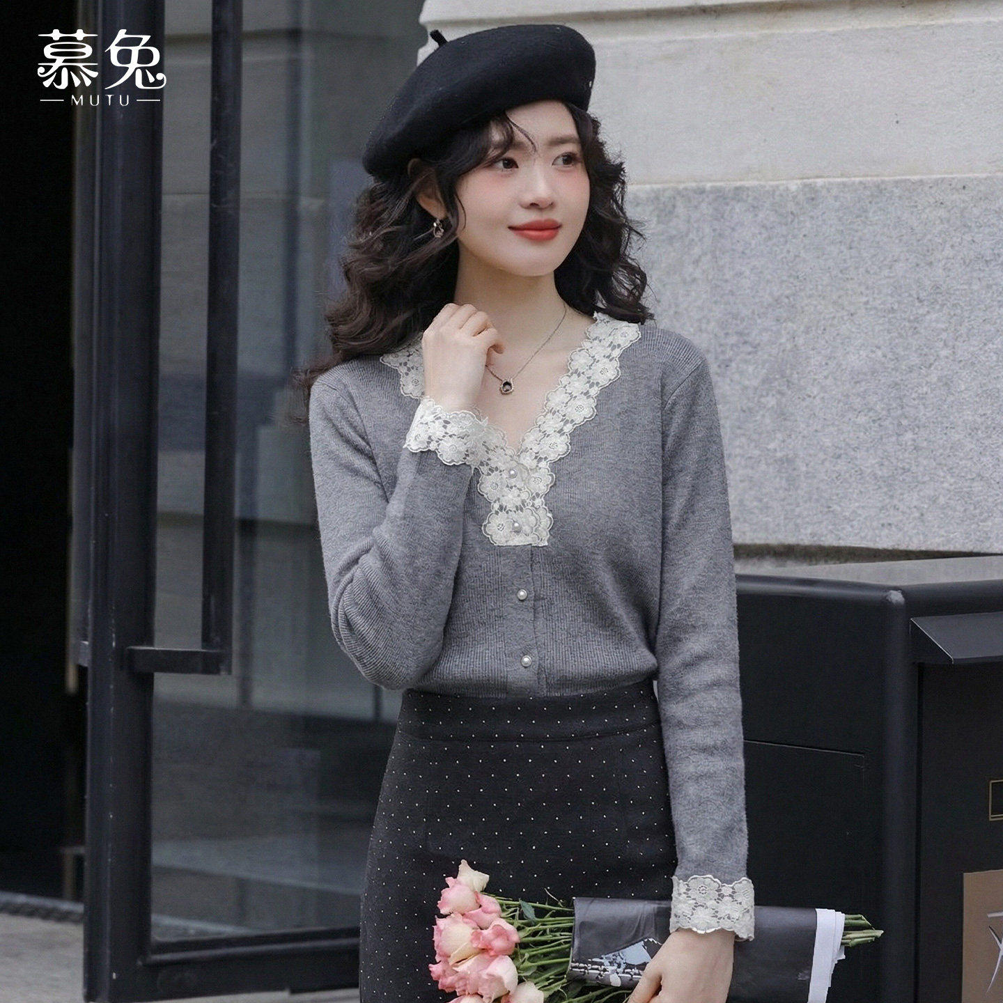 慕兔法式温柔风蕾丝拼接V领长袖针织开衫女2025新款修身显瘦上衣,女装/女士精品,毛针织衫,淘宝优惠券,粉丝福利购,淘宝优惠卷