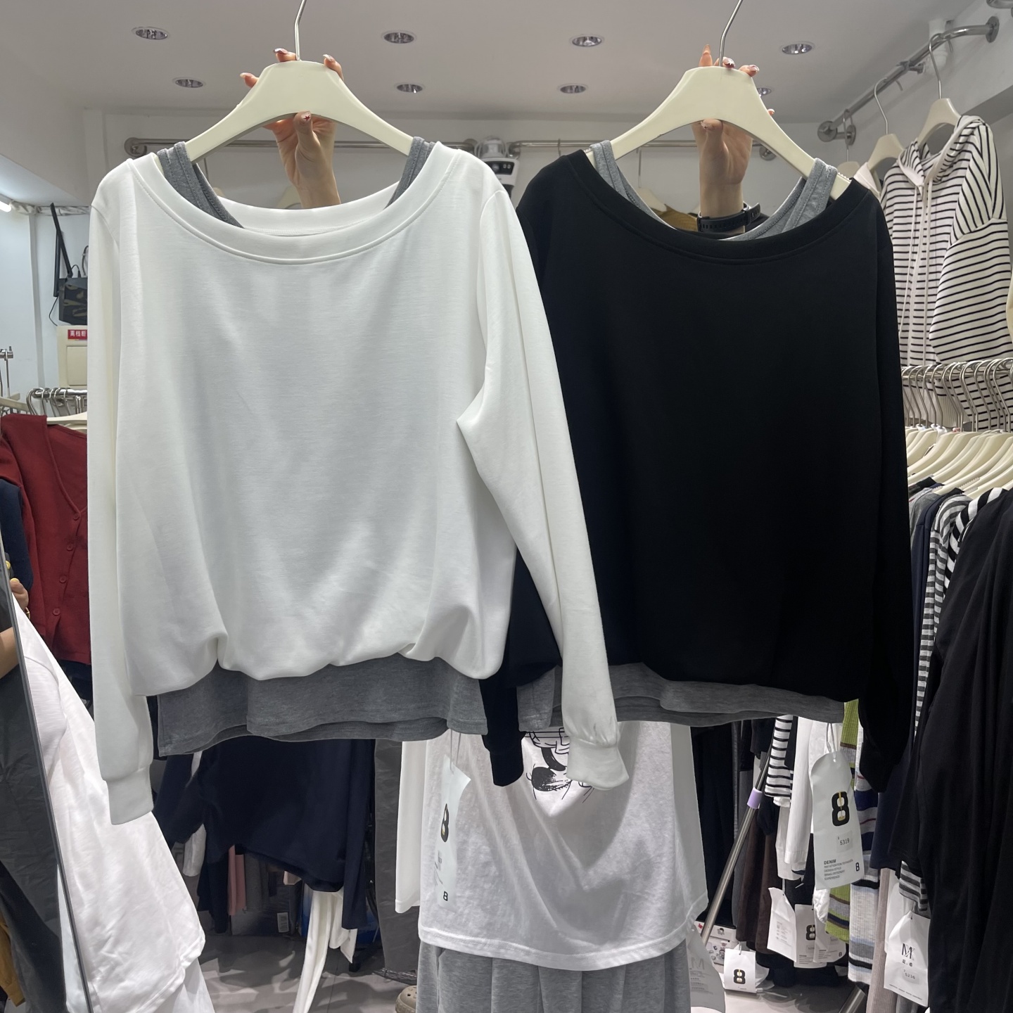 设计感撞色背心拼接假两件卫衣