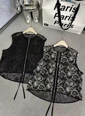 2026夏季新中式国风蕾丝镂空无袖马甲女设计感外搭坎肩马夹上衣