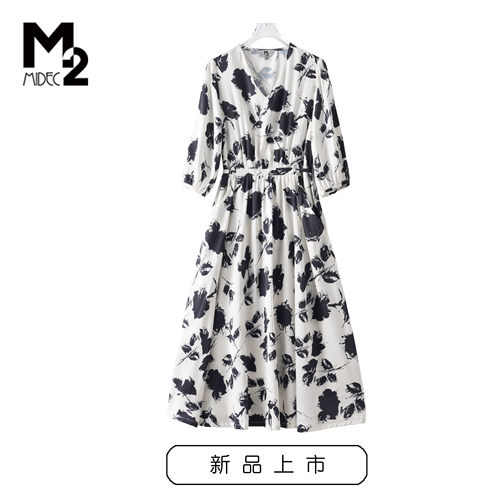 M2女装夏新款V领印花连衣裙
