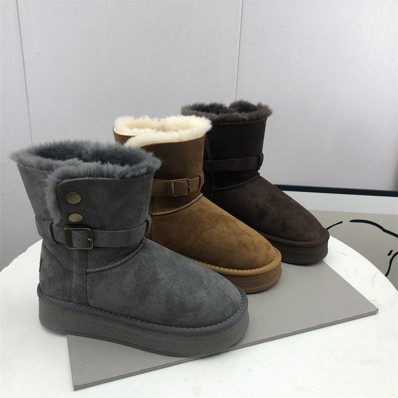 撤柜断码处理2025新款冬季厚底雪地靴女加绒保暖皮带扣短靴棉鞋